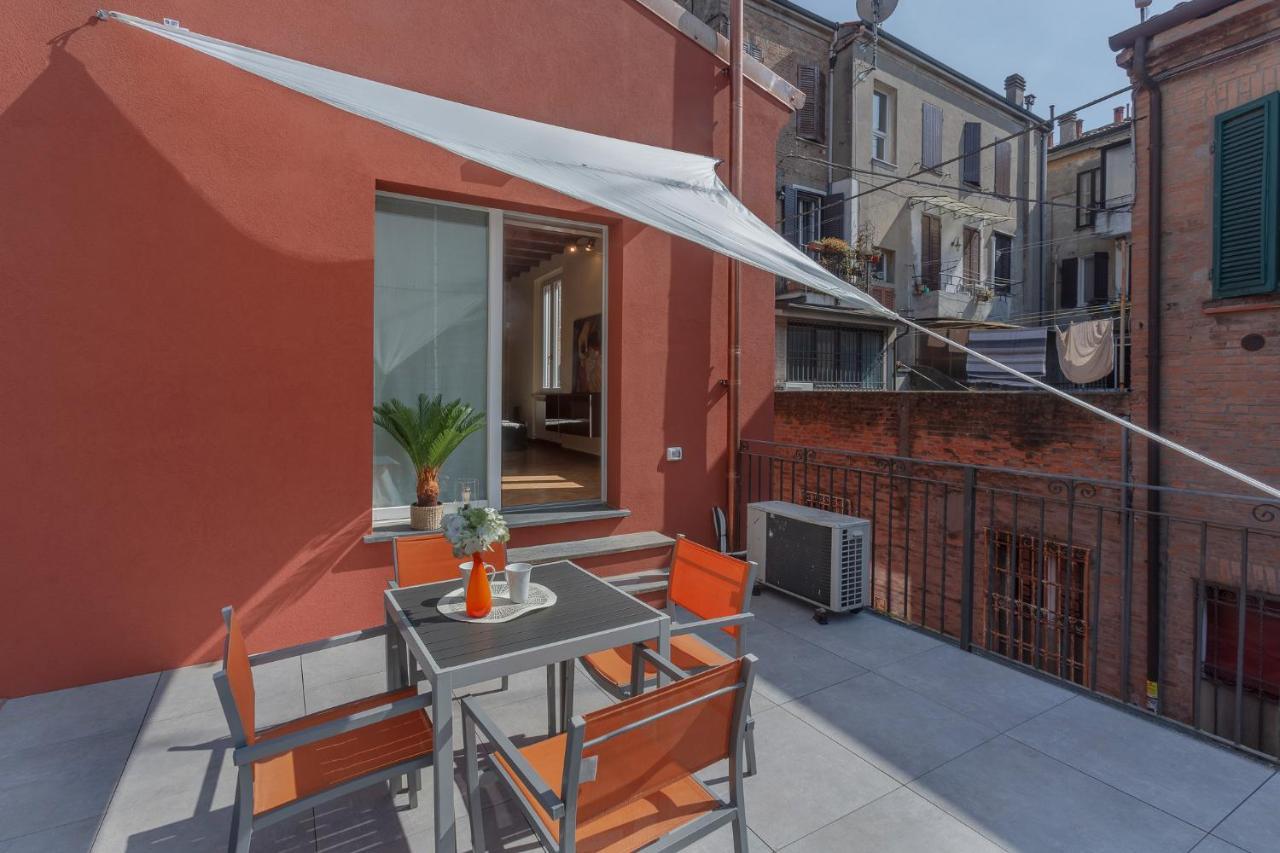 Ferrara Casa Dell'Archivolto Con Garage Apartment ภายนอก รูปภาพ
