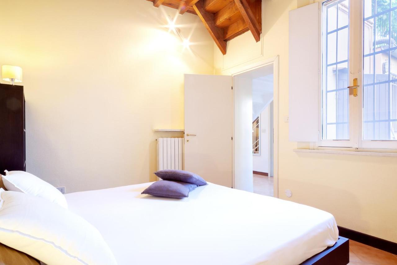 Ferrara Casa Dell'Archivolto Con Garage Apartment ภายนอก รูปภาพ